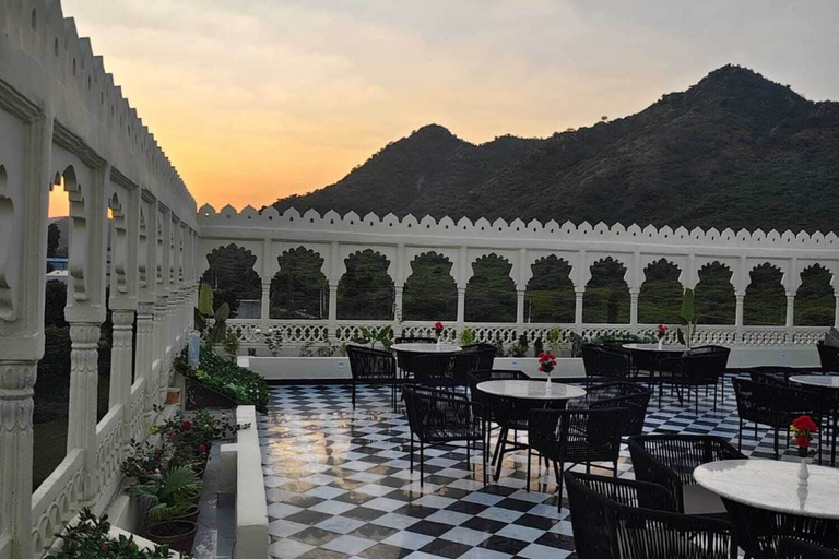 Restaurant 5, Hotel Mount View Inn, Udaipur