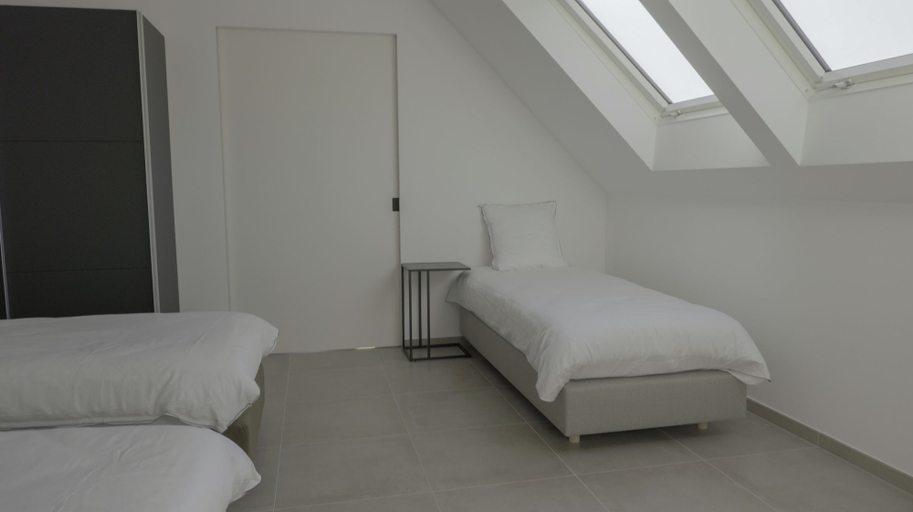 Bedroom 3, Flanders Cobblestone, Oost-Vlaanderen