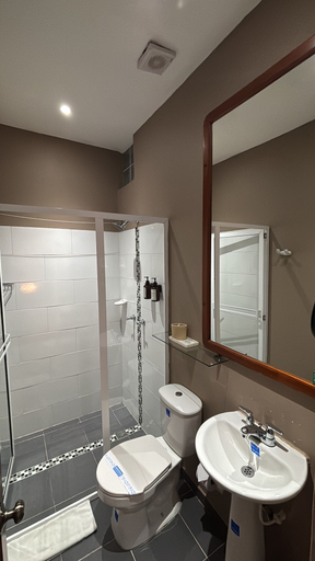 Bathroom 5, Casa Román Hotel Boutique, Cartagena de Indias