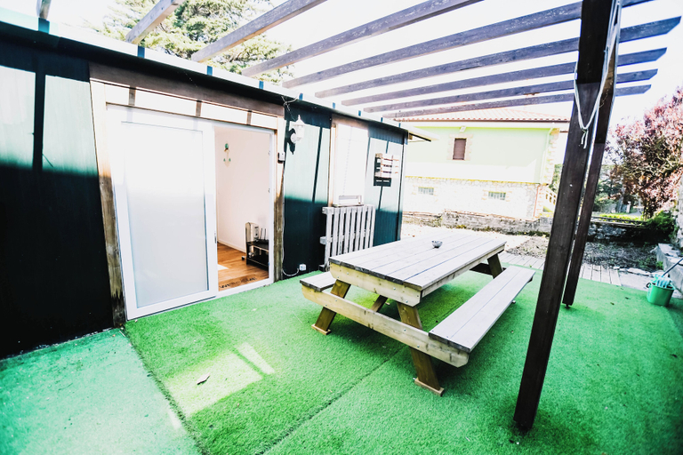 Others 4, Loredo Surf House, Cantabria