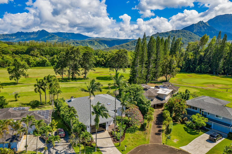 Room 2, Kamalani Modern in Princeville, Kauai