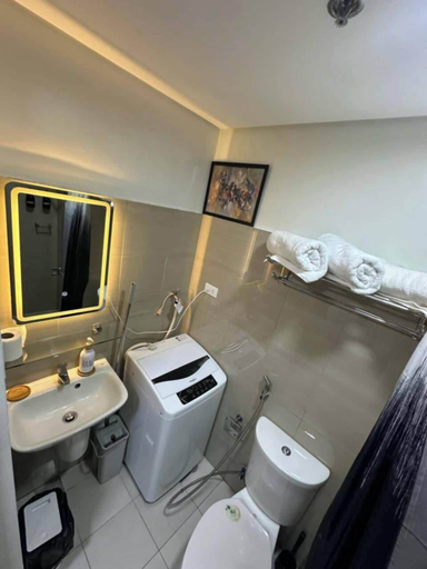 Room 4, Spacious Accommodation, Pasay City