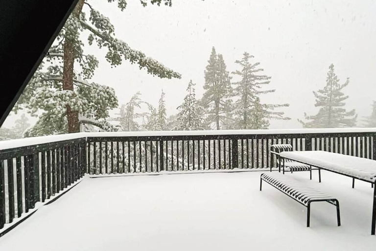 Room 4, Dog Friendly A-frame Hot Tub Nature Views, Riverside