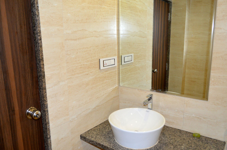 Bathroom 4, BAGA RESIDENCY, North Goa