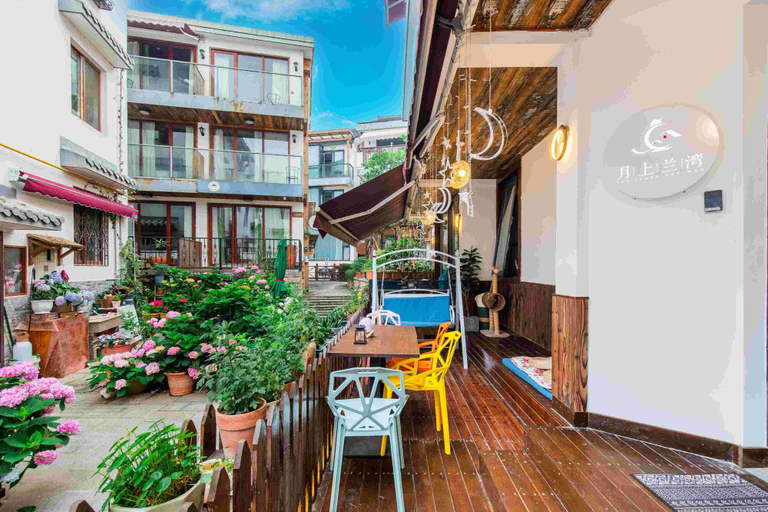 Exterior 4, Moonlit Orchid Bay Coffee & Tea, Hangzhou