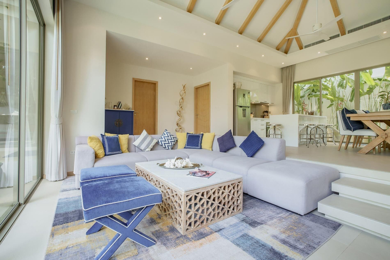 Living area 4, Stylish 3BR Pool Villa, Bang Tao + Airport Shuttle, Pulau Phuket