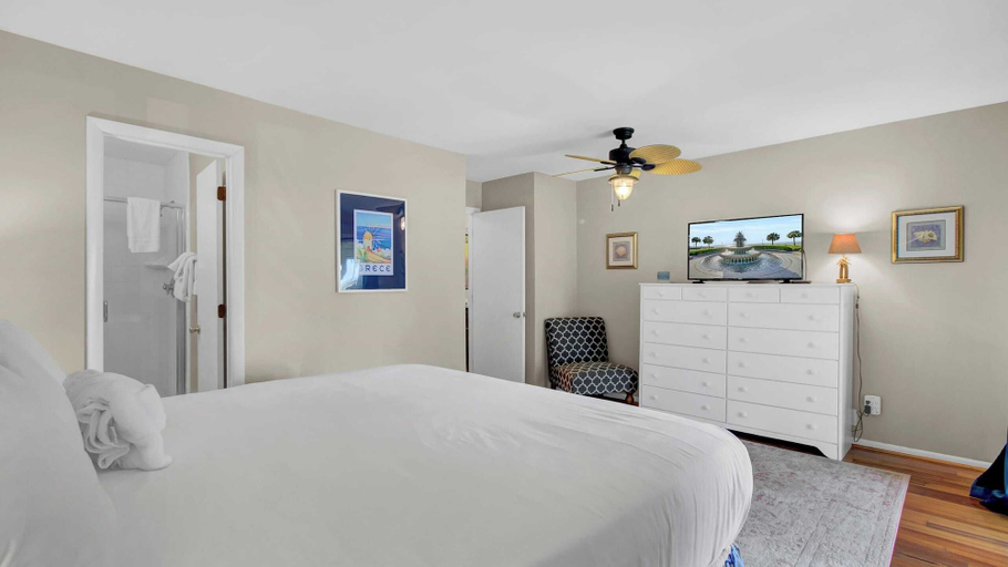 Bedroom 4, 3C Mariners Walk by Avantstay Beach & Pool Access, Enclosed Porch, Charleston