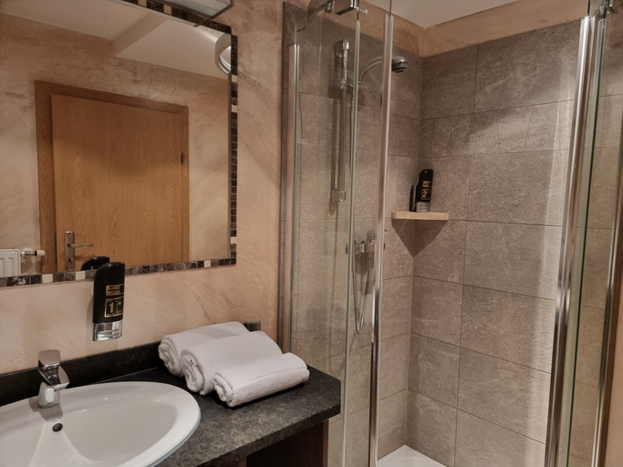 Bathroom 4, Hotel Karnischer Hof, Villach Land