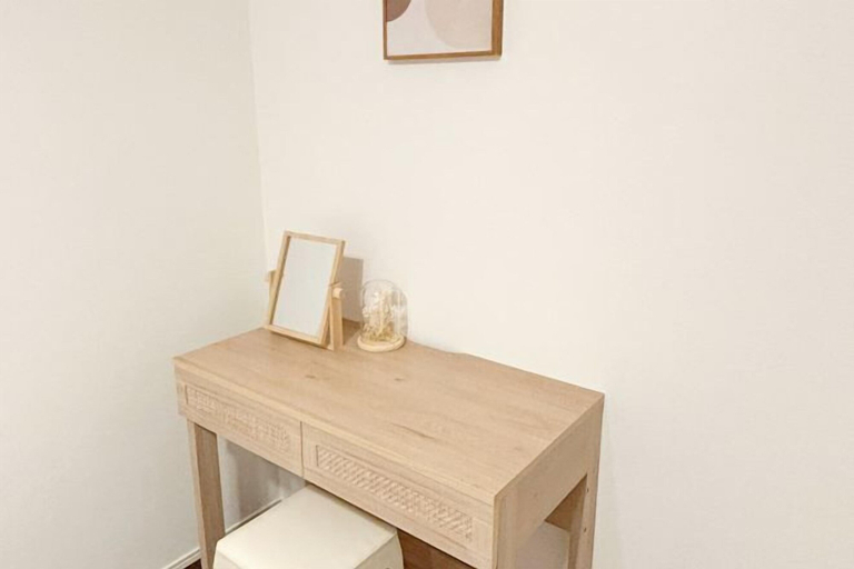 Interior 2, Lefco house, Osaka