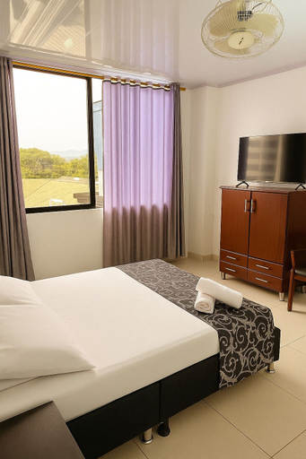 Room 5, HOTEL AVENIDA 15, Melgar