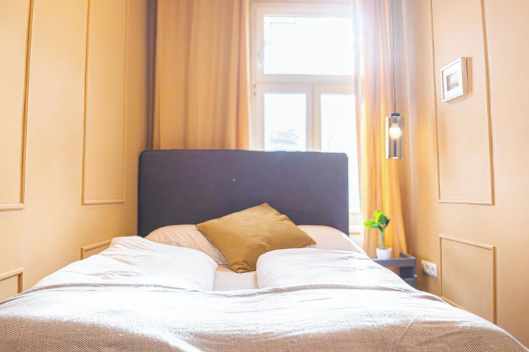 Room 5, Group Friendly 4BR Near Westbahnhof, Wien
