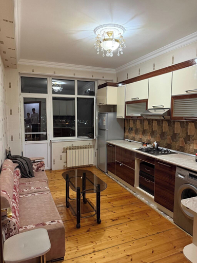Restaurant, Qesr iki, Baku