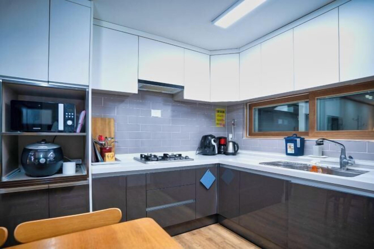 Private kitchen 3, Jungto Palace, Geoje