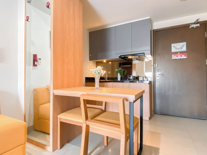 Interior 4, 1Br Apartment Near President University At Mustika Golf Residence, Cikarang
