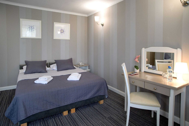 Bedroom 4, Hotel Niedzwiadek, Kościerzyna