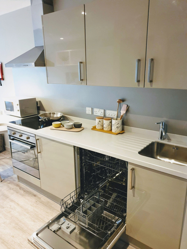 Private kitchen 2, Student Only Provincial House, Sheffield
