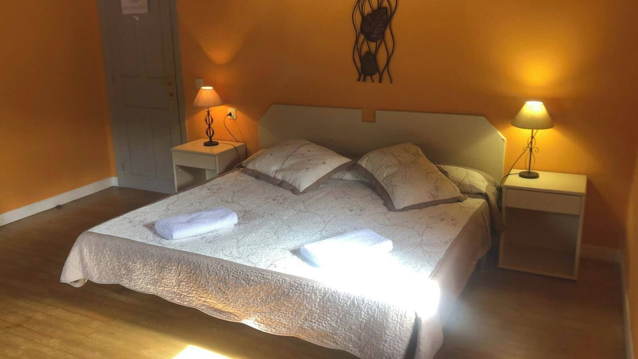 Bedroom 4, Herriko Ostatua, Navarra