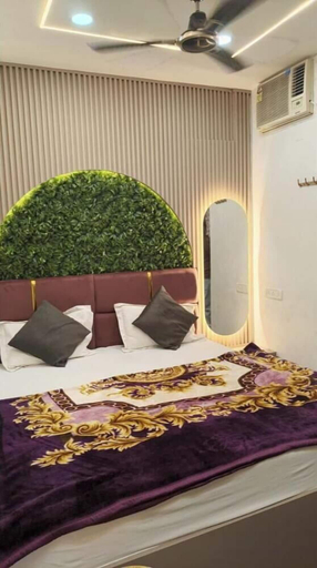 Bedroom 2, Shiv Kashi Paying Guest House, Varanasi