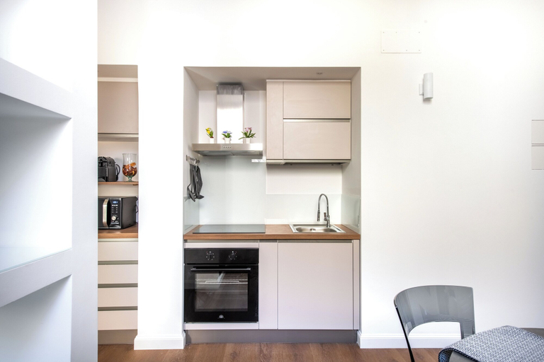 Private kitchen 2, Ci' Capo Apartments by Wonderful Italy, Palermo