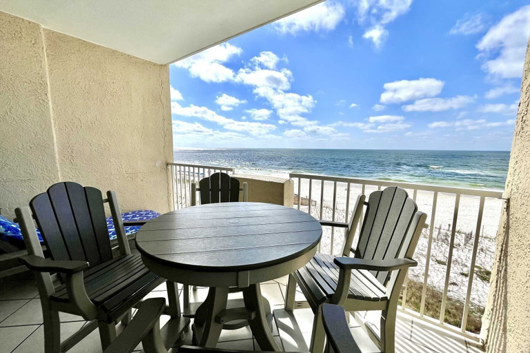 Outdoor dining, Tropical Winds 303 2 Bedroom Condo by RedAwning, Baldwin