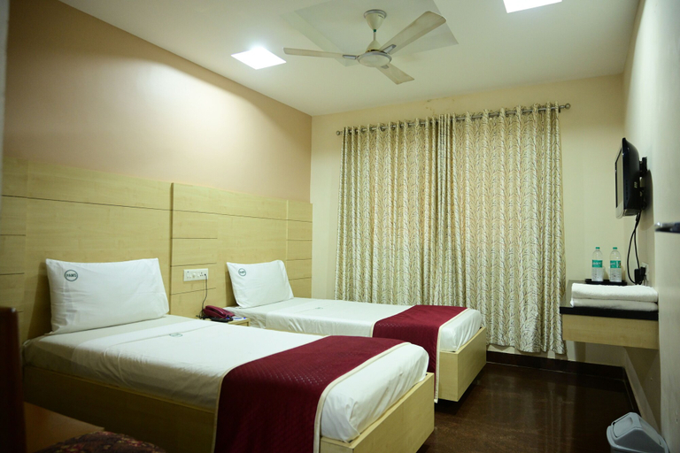Bedroom 2, Hotel Pams Mayiladuthurai, Nagappattinam