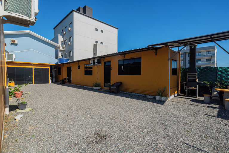 Living area 5, Container 3, Navegantes