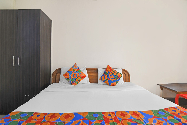 Room 4, Fabhotel Sai Sagar Residency, Khordha