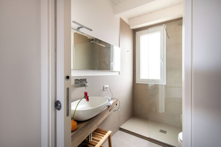 Bathroom, Suite Vucciria with Terrace by Wonderful Italy, Palermo