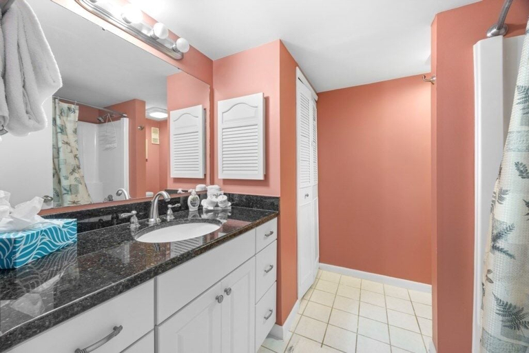 Bathroom 5, Sandpebble 3f 2 Bedroom Condo, Lee