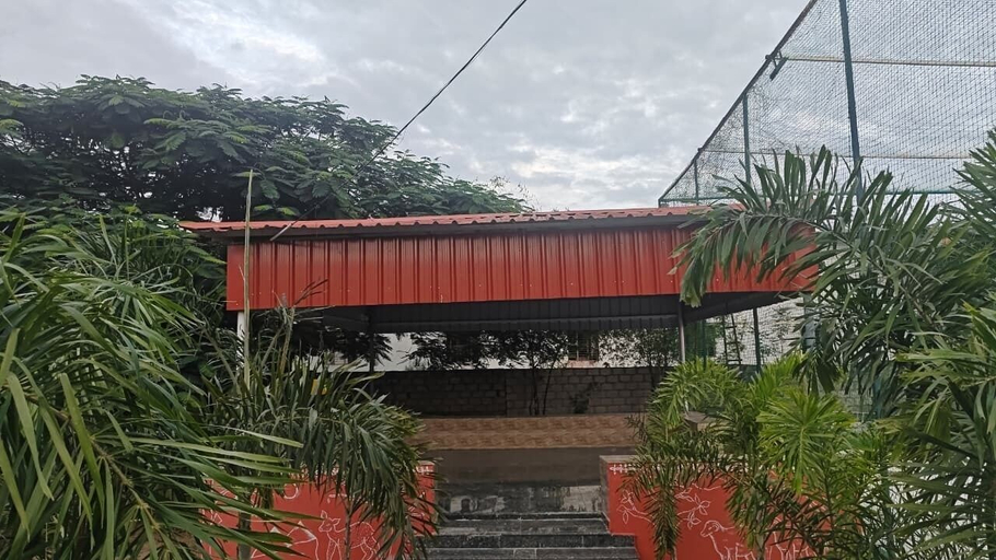 Front of property 3, RoHans Farmstay & Events, Nalgonda