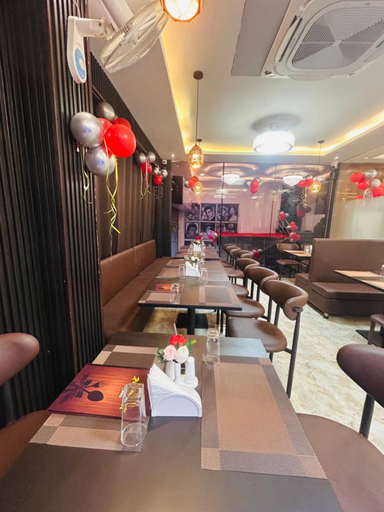 Restaurant 3, Hotel The Royal Mint, Jamui