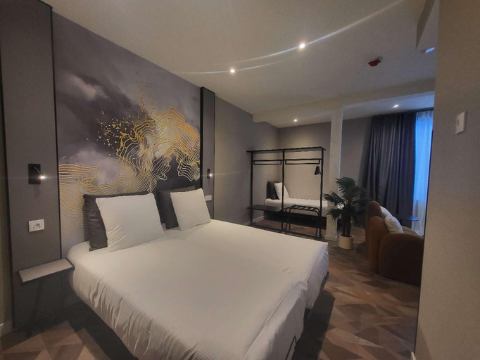 Bedroom 4, Nebula Hotel by INE'S, Zaanstad