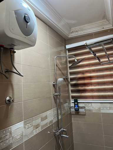 Bathroom 3, CSL APARTMENTS, Tema