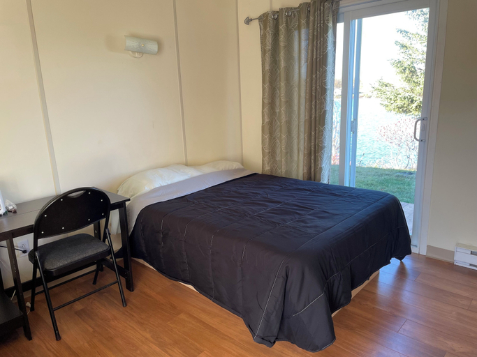 Room 4, Motel du Lac Rond, Lac-Saint-Jean-Est