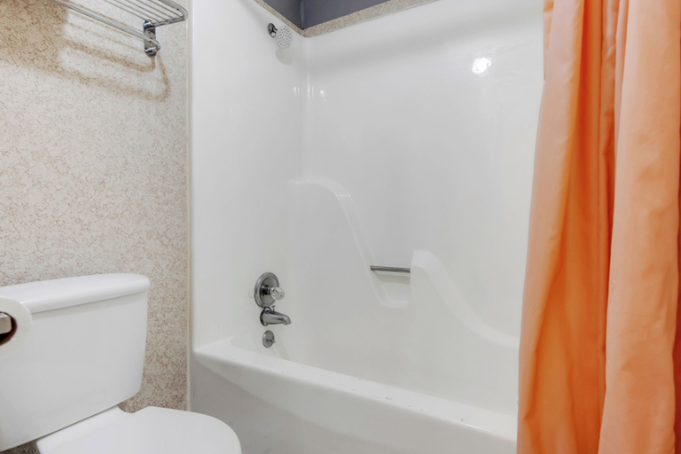 Bathroom 4, Capital O 3Y Motel Mount Vernon Renfro Valley, Rockcastle
