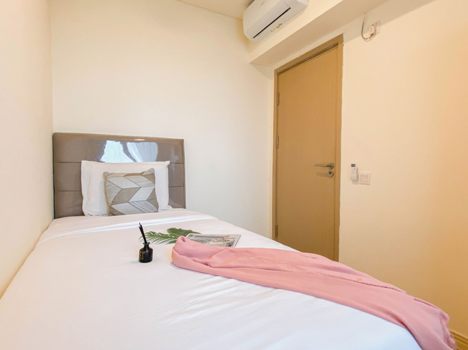 Room 5, Basic Designed 2Br At Apartment Meikarta, Cikarang