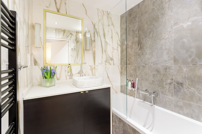 Bathroom 4, Merveil Luxury Suite - Tour Eiffel Laos, Paris