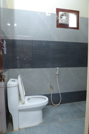 Bathroom 3, SSR HOTEL, Chittoor