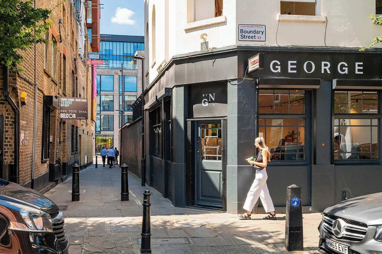 Room 5, The Writers Light- 2 bed Shoreditch, London