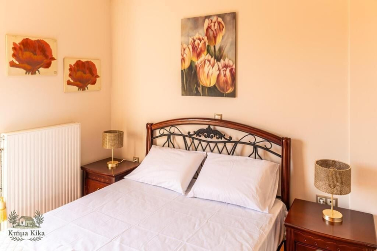 Room 4, Ktima Kika - Private Pool Escape Tranquility, Peloponnese
