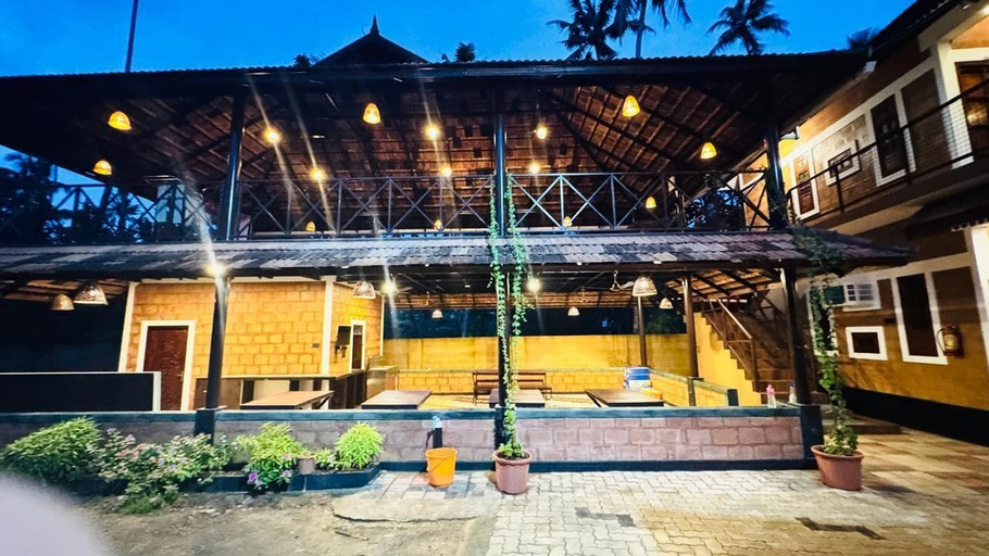 Restaurant 2, CREDIBLE HERITAGE RESORT, Thiruvananthapuram