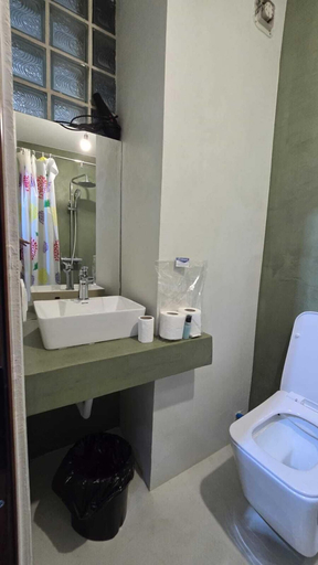 Bathroom 3, Tirent Apartment-One Bedroom Central, Tiranës