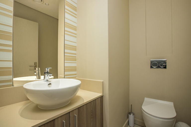 Bathroom 2, Serviced apartment collection Rosebank, City of Johannesburg