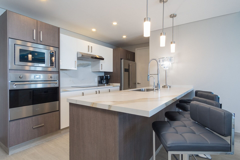 Private kitchen 4, Modish 2 BR Condo at Encantame Towers Velero 2204, Puerto Peñasco
