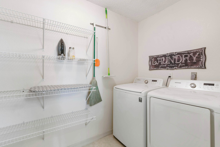 Bathroom 4, Ozark Escape at the Pointe - Epic Nature, Taney