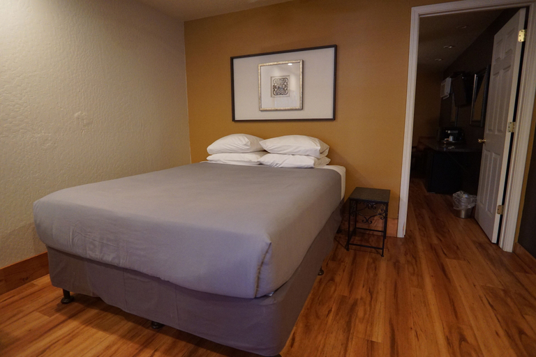 Room 5, Timberline Lodge - Arnold - Bear Valley, Calaveras