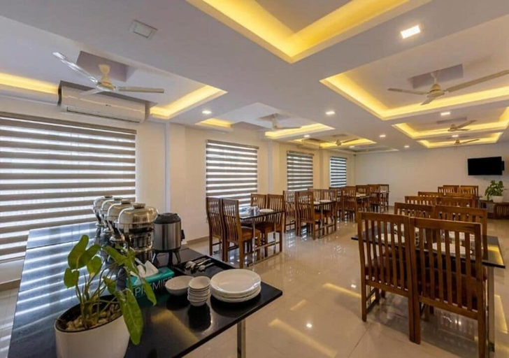 Food & Drinks 5, Airport Avenue Plaza, Ernakulam