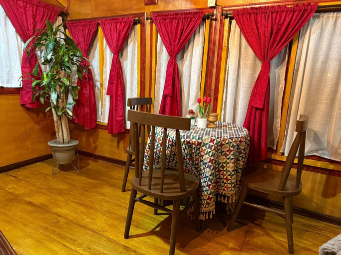 Living area 2, Cabaña El Nogal, San Juan de Pasto