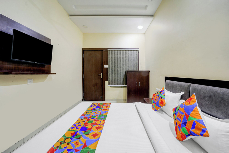 Room 4, Fabhotel The Shloka, Bhopal