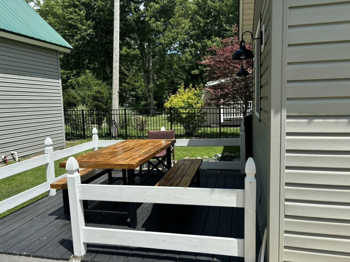 Property grounds 3, Sweet Mary 2 Bedroom Home by RedAwning, Chautauqua